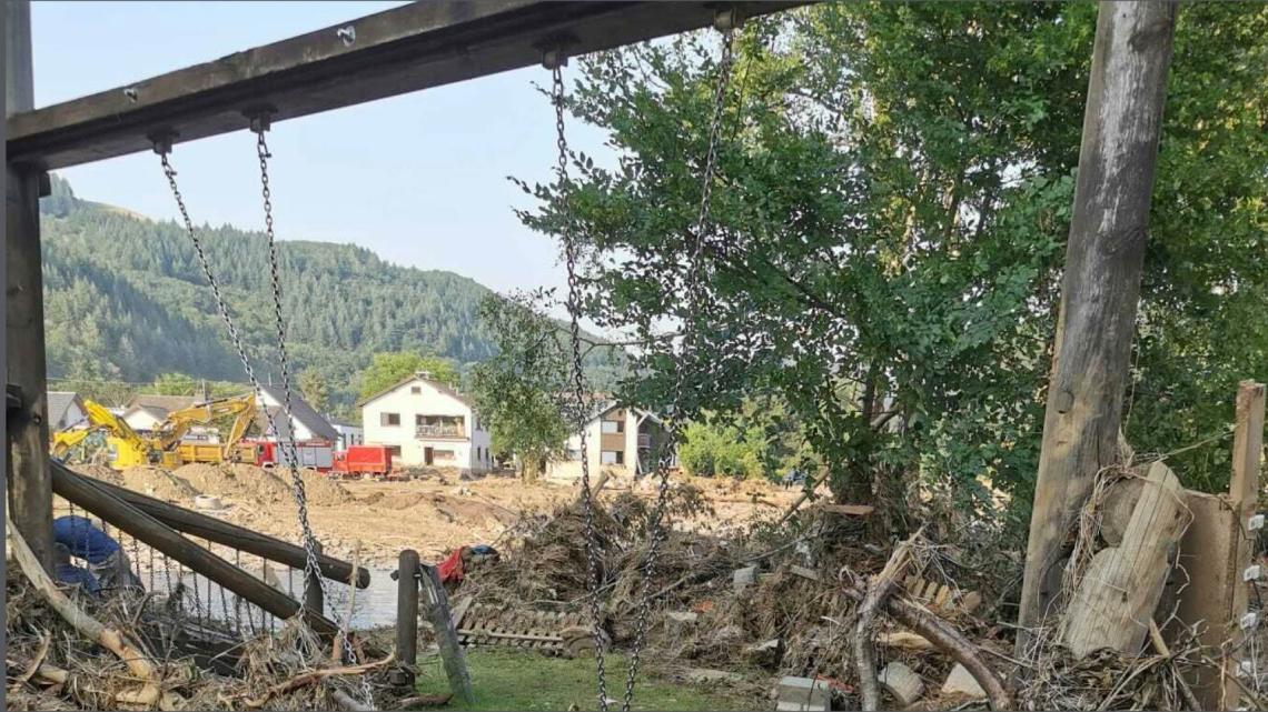 Ahr valley / Insul after flood